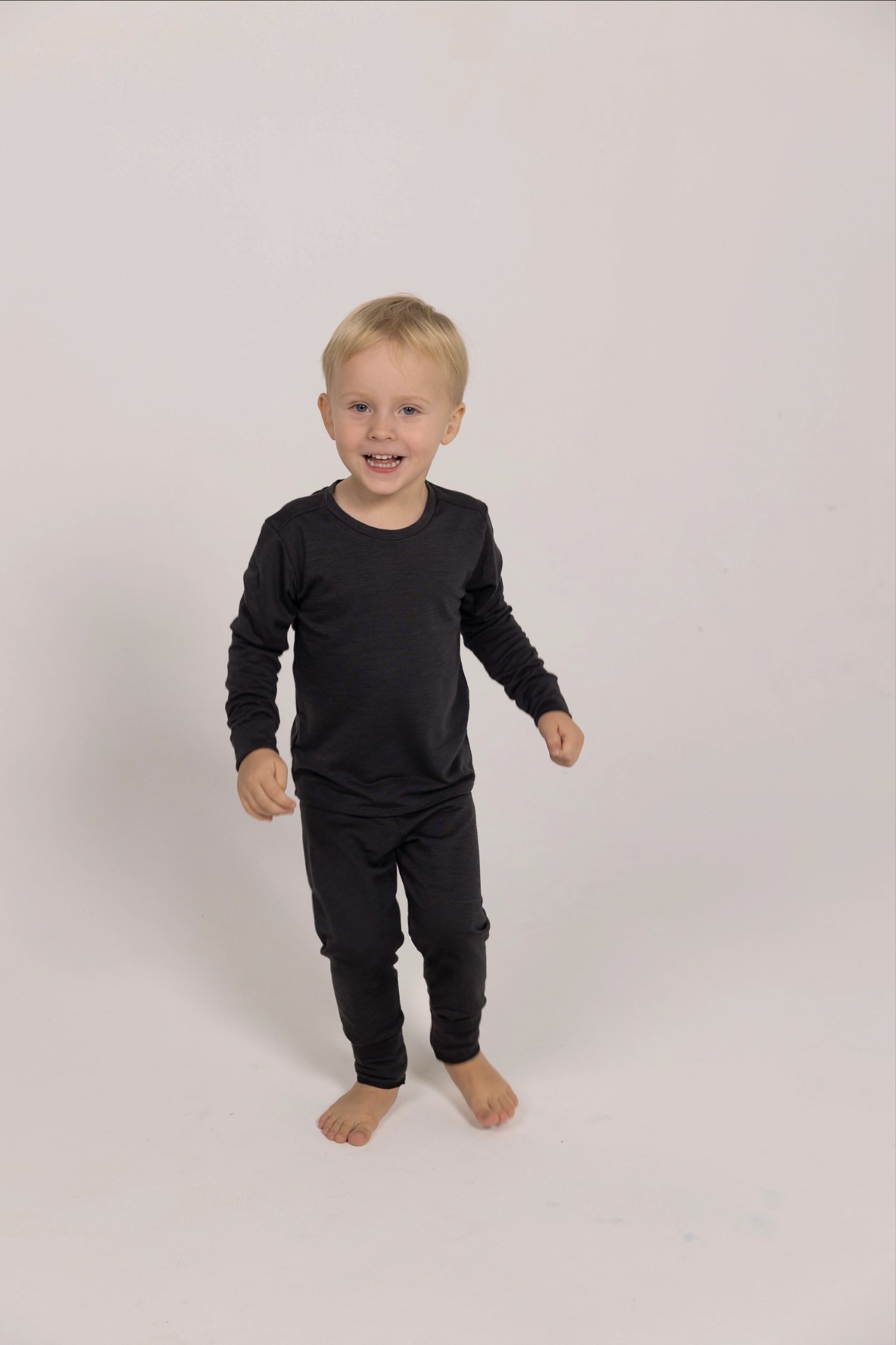 Unisex merino vilnos komplektas "Mono"